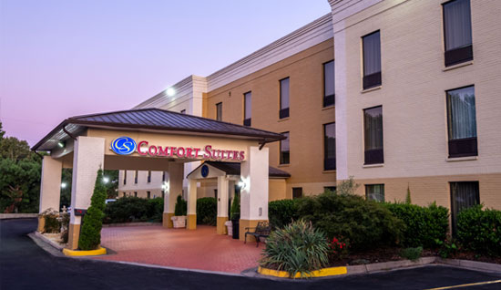 Comfort Suites | Places to Stay in Cumming, GA