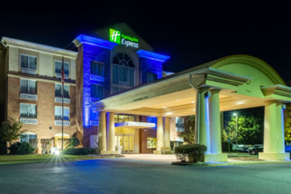 image of Holiday Inn Express & Suites | Atlanta-Johns Creek